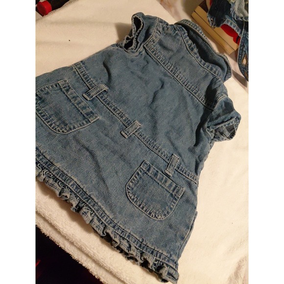 vintage OshKosh B'gosh denim dress with embroidered flowers and ruffled hem 12m - Picture 11 of 11
